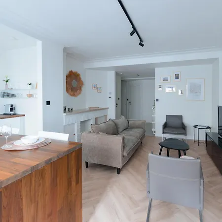 D'oville D'ostende * אוסטנדה